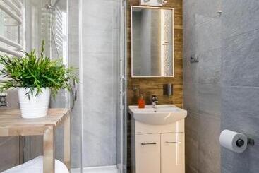 Old Town Residence Bis