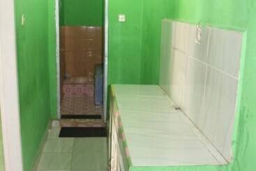 پانسیون Bira Panda Beach 1