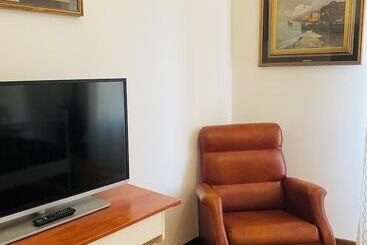 تختخواب و صبحانه Novella Italy