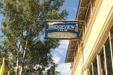 Bridgeview Inn