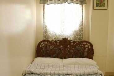 Bridgeview Inn
