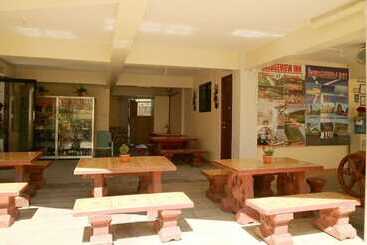 Bridgeview Inn
