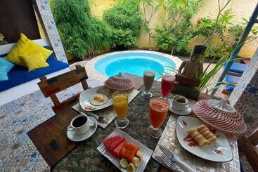 Cinta Cottages