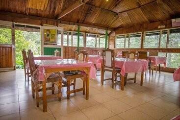 هتل Kimugu River Lodge