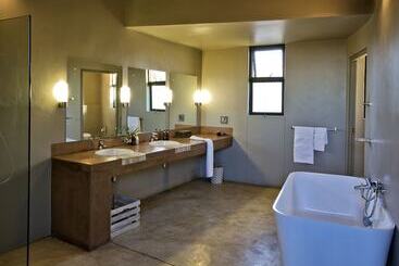 هتل Safarihoek Lodge