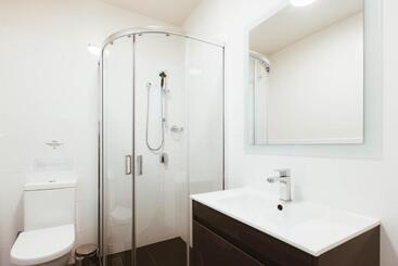 هتل Salamanca Galleria Apartments