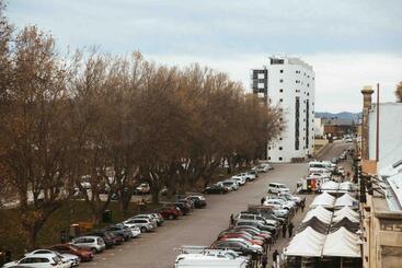 هتل Salamanca Galleria Apartments