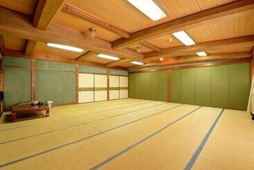 Ryokan Sakamotoya