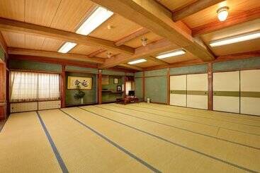 Ryokan Sakamotoya