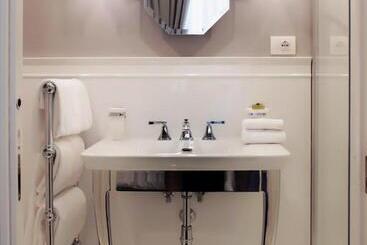تختخواب و صبحانه Florence Luxury Guest House