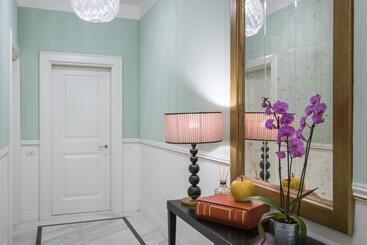 تختخواب و صبحانه Florence Luxury Guest House