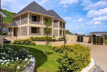هتل Epashikino Resort & Spa