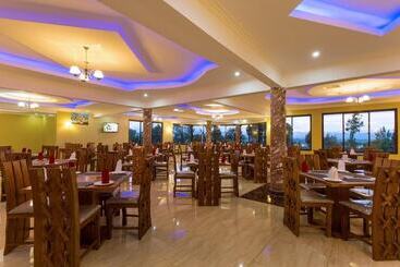 هتل Epashikino Resort & Spa