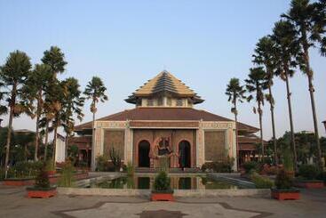 Kusuma Syariah Hotel Yogyakarta