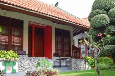 Kusuma Syariah Hotel Yogyakarta