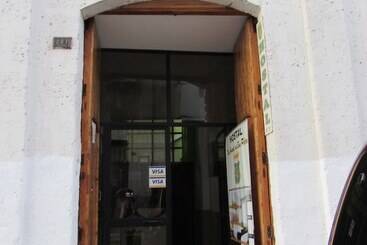 هتل La Posada De San Pedro