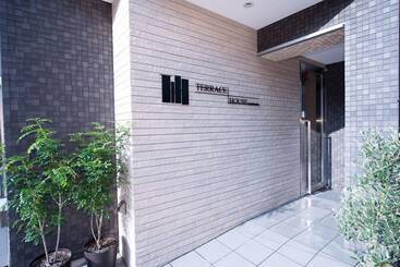 هتل Terrace House Morinomiya