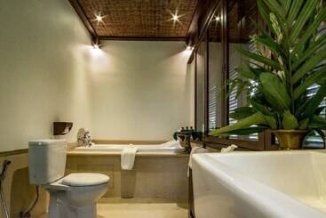 هتل The Bali Purnati Center For The Arts
