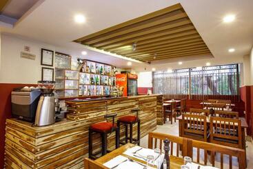 هتل Truly Asia Boutique