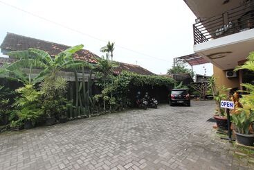 پانسیون Reddoorz Near Casa Grande