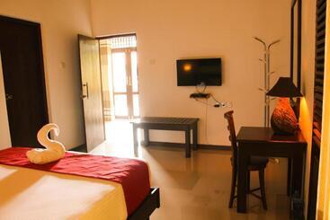 پانسیون River Breeze Villa Bentota