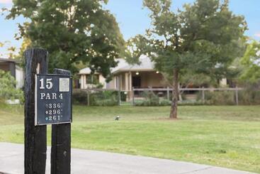 Peppertree Lodge Hunter Valley