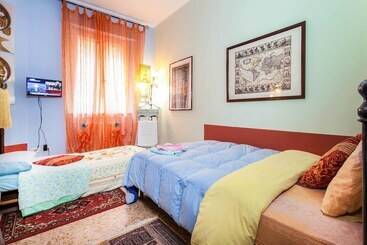 تختخواب و صبحانه Casa Kita
