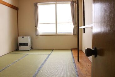 Biei Guest House Sirogane No Yu Hostel