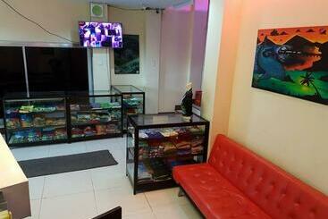 هتل City Corner