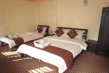 هتل Holiday Inn