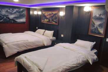 هتل Holiday Inn