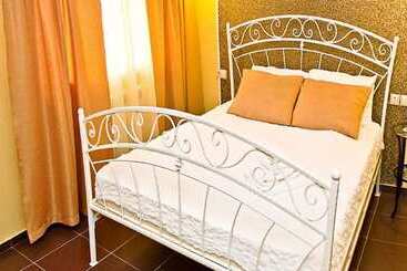 هتل Marton Villa Diego