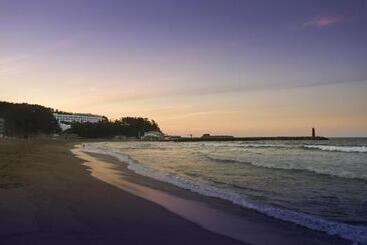 هتل Naksan Beach