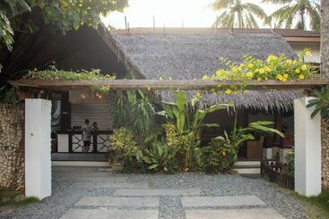 هتل Siargao Island Villas