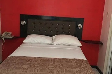 هتل Sunset Inn