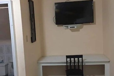 هتل Sunset Inn
