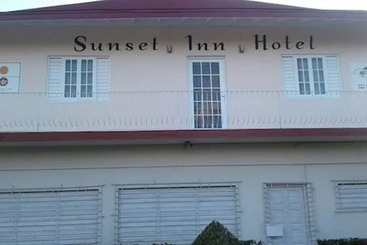 هتل Sunset Inn