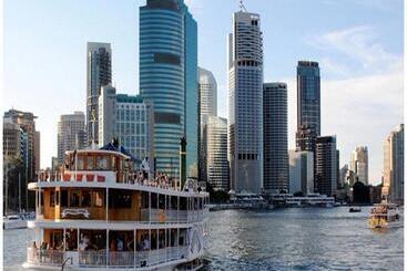 Opera Apartments South Brisbane
