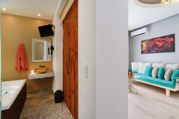پانسیون Diamond Luxury Suites