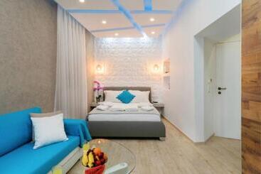 پانسیون Diamond Luxury Suites