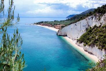 تختخواب و صبحانه Apulia Bed&breakfast