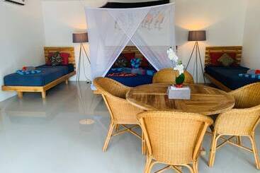 هتل Damai Bungalows
