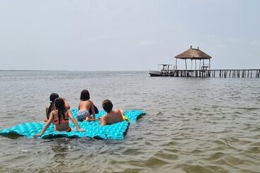 هتل Hakuna Lodge