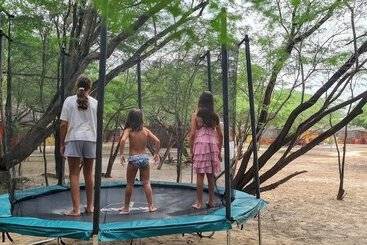 هتل Hakuna Lodge