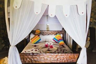 هتل Kuriftu Resort & Spa Lake Tana