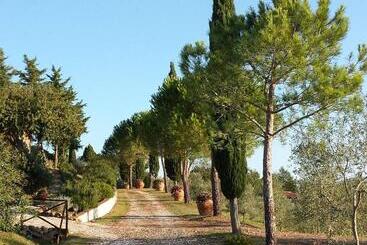 هتل روستایی Agriturismo Podere San Lorenzo 1866