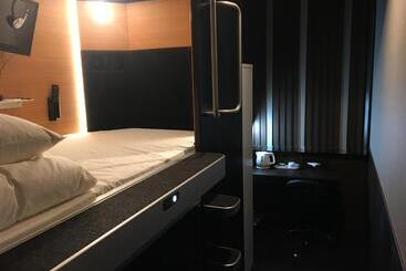 هتل Sejour Inn Capsule