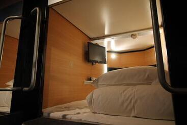 هتل Sejour Inn Capsule