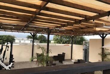 Kardel Vacation Apartments
