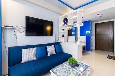 One Palm Tree Villas By Smtl Properties